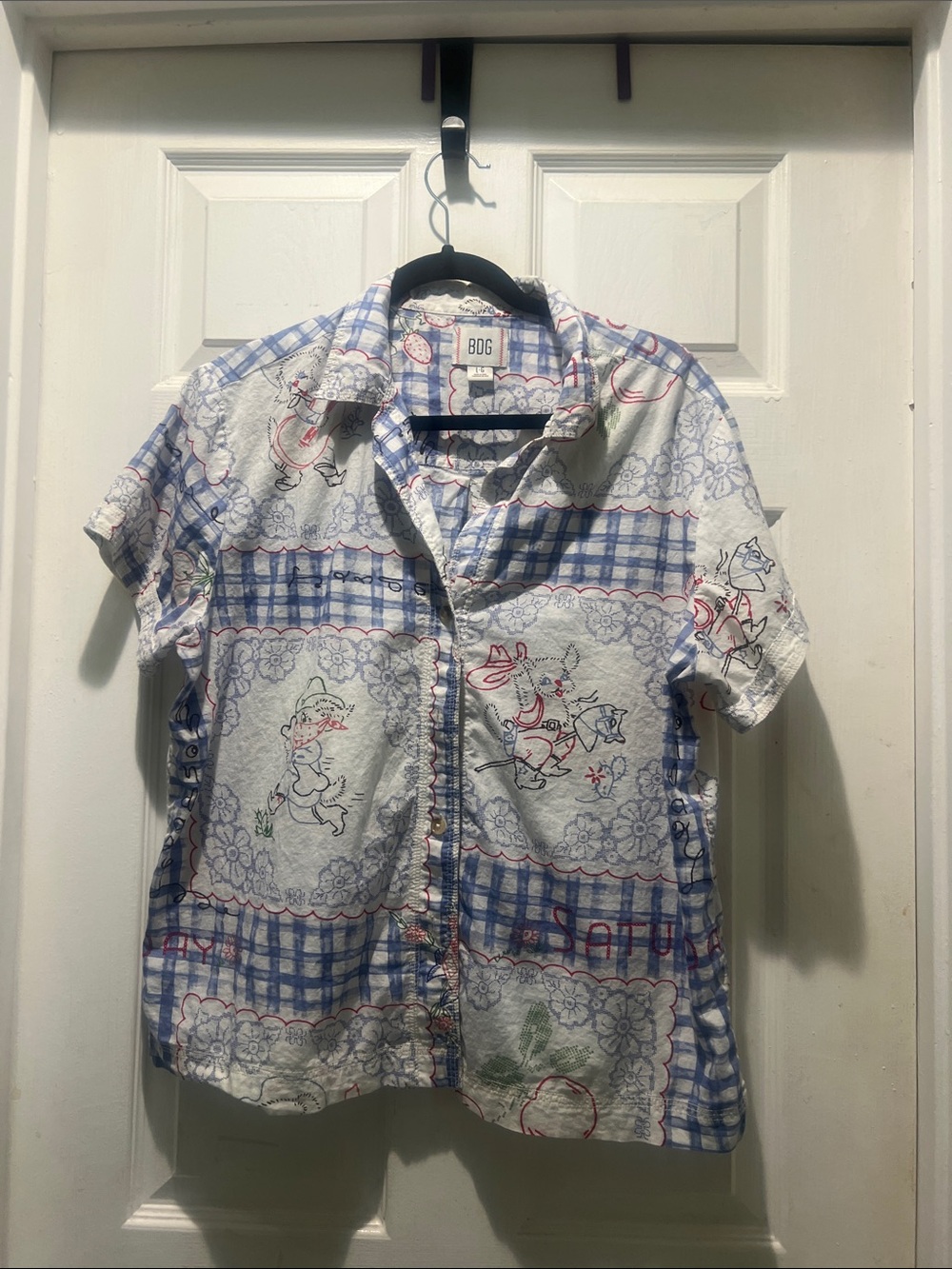BDG White and Blue Short-Sleeve Printed Button-Up Shirt